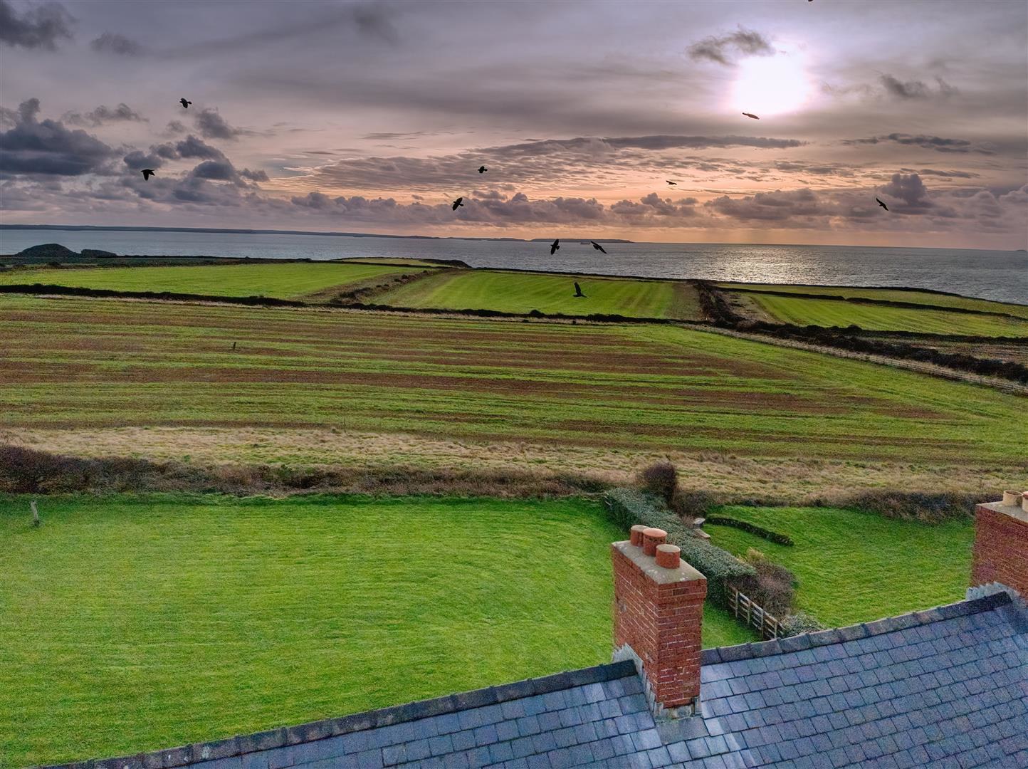 Flat 1 Llanunwas, Solva, Haverfordwest, photo 32