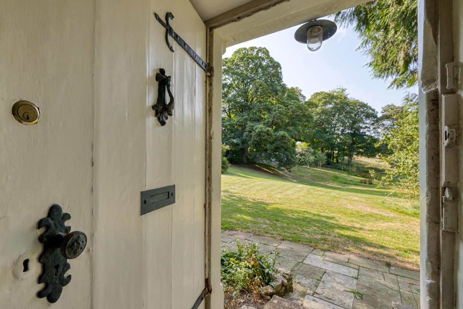 Manor house with circa 26 acres, a mile from Wells, photo 3