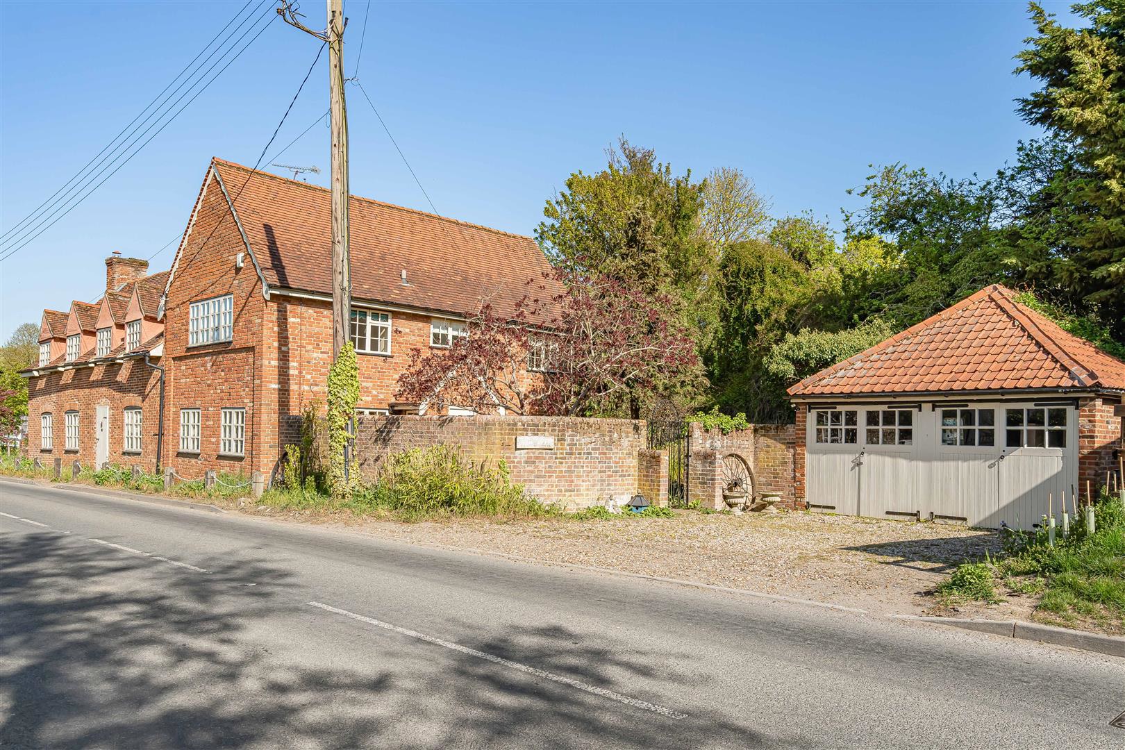 Moor End, Great Sampford, Saffron Walden, photo 28