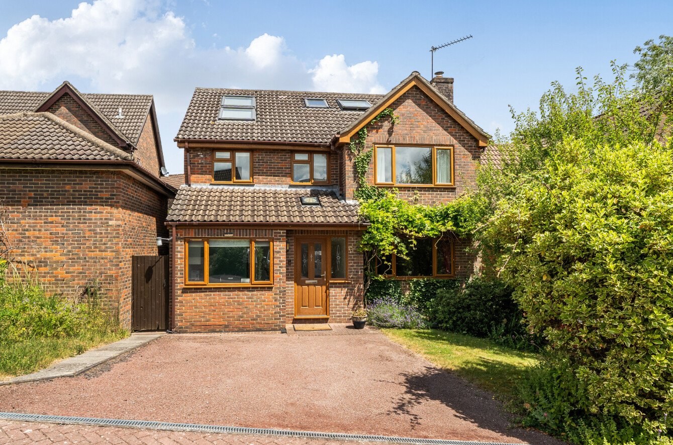 Wren Close