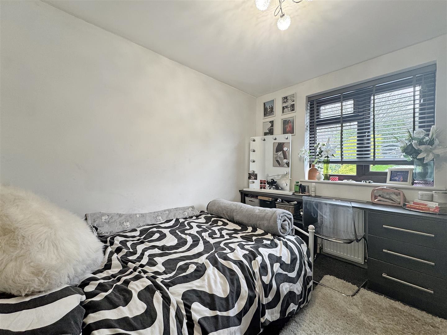 Forrester Close, Cosby., photo 18