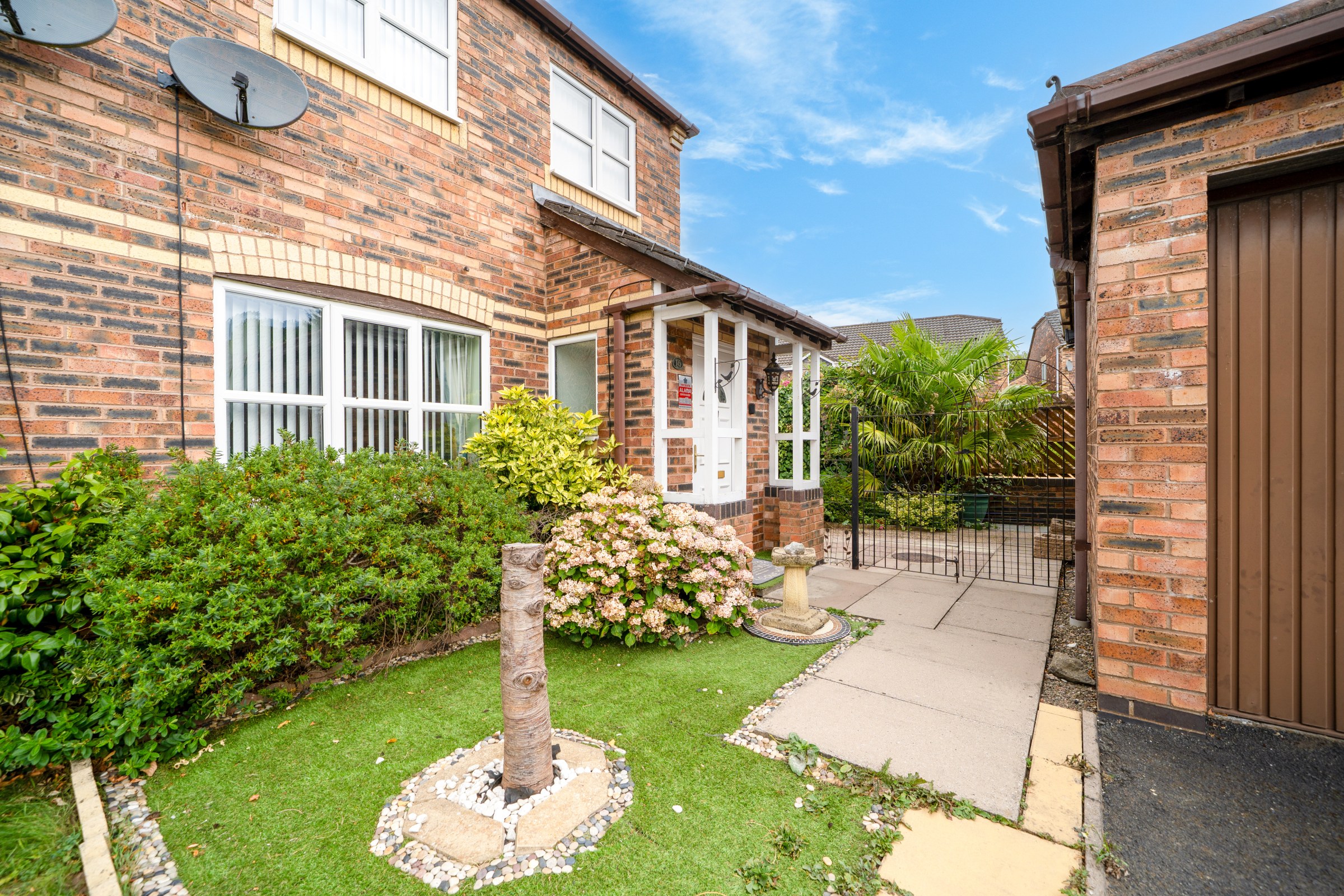 Hawkshaw Close, Oakengates, TF2, photo 27