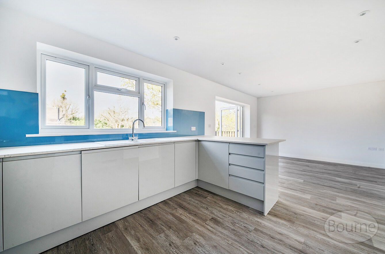 Broomwood Way, Lower Bourne, Farnham, Surrey, GU10, photo 13