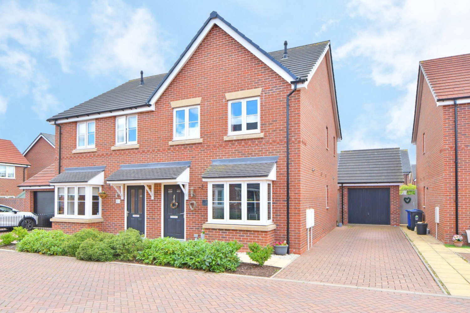 Skylark Row