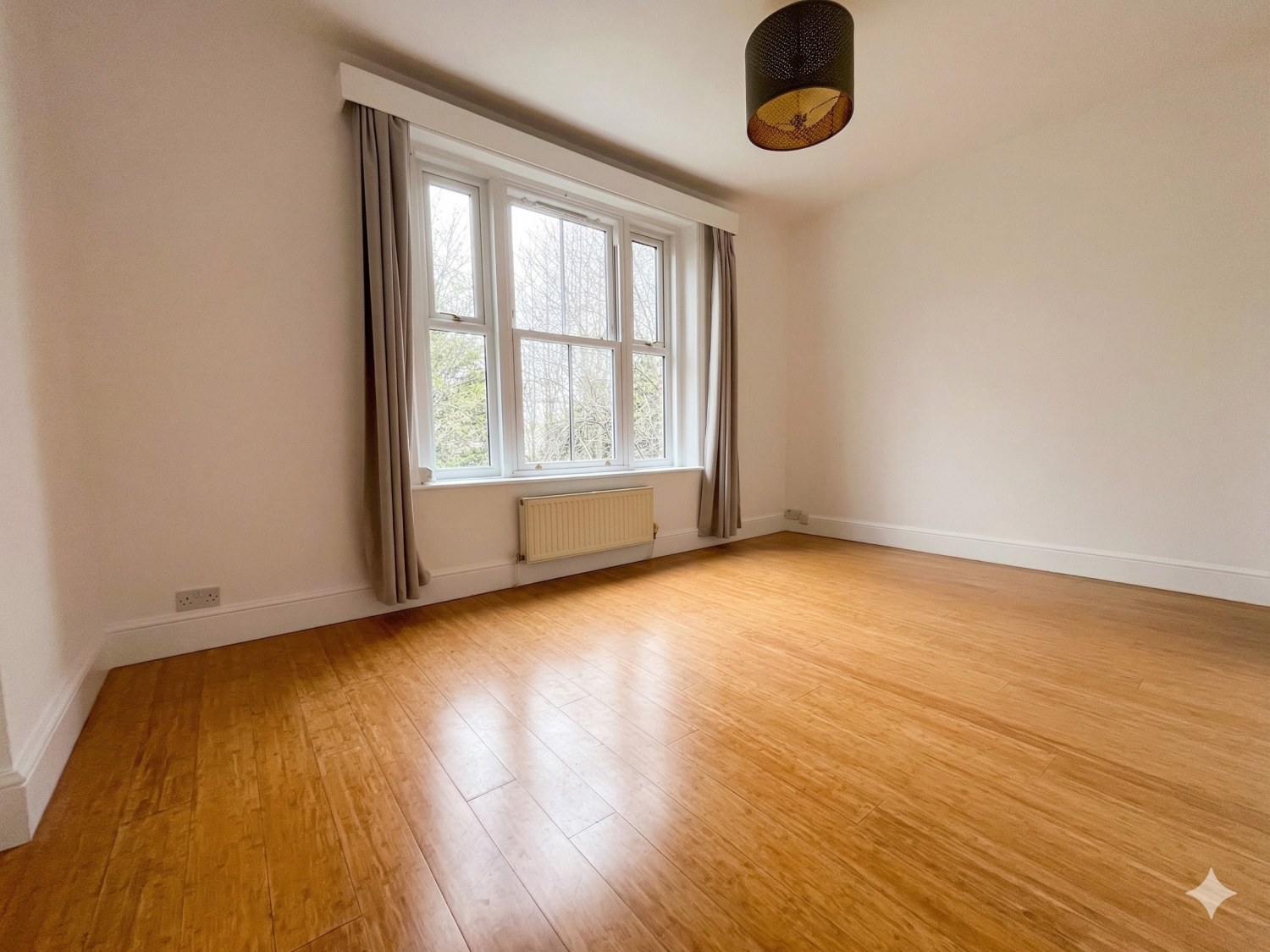 8 Darlaston Road, London, London, SW19, photo 9