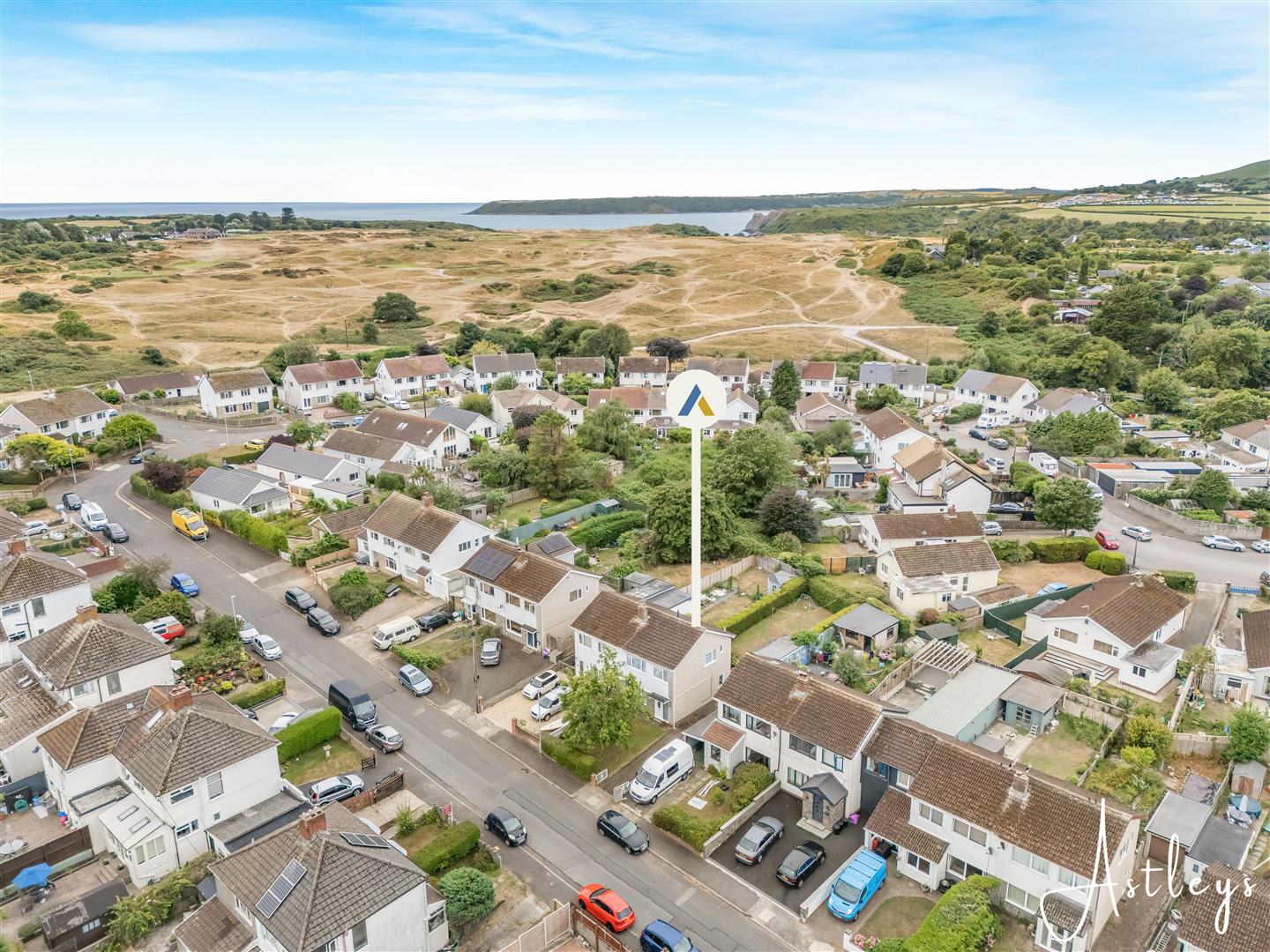 Three Cliffs Drive, Southgate, Swansea, photo 3