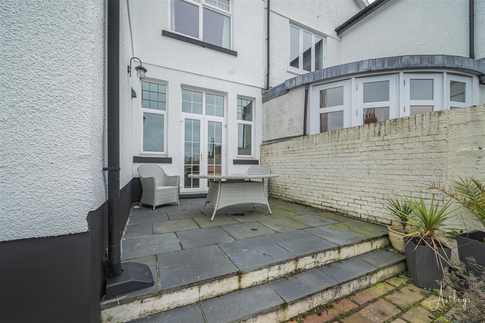 Eaton Crescent, Uplands, Swansea, photo 10
