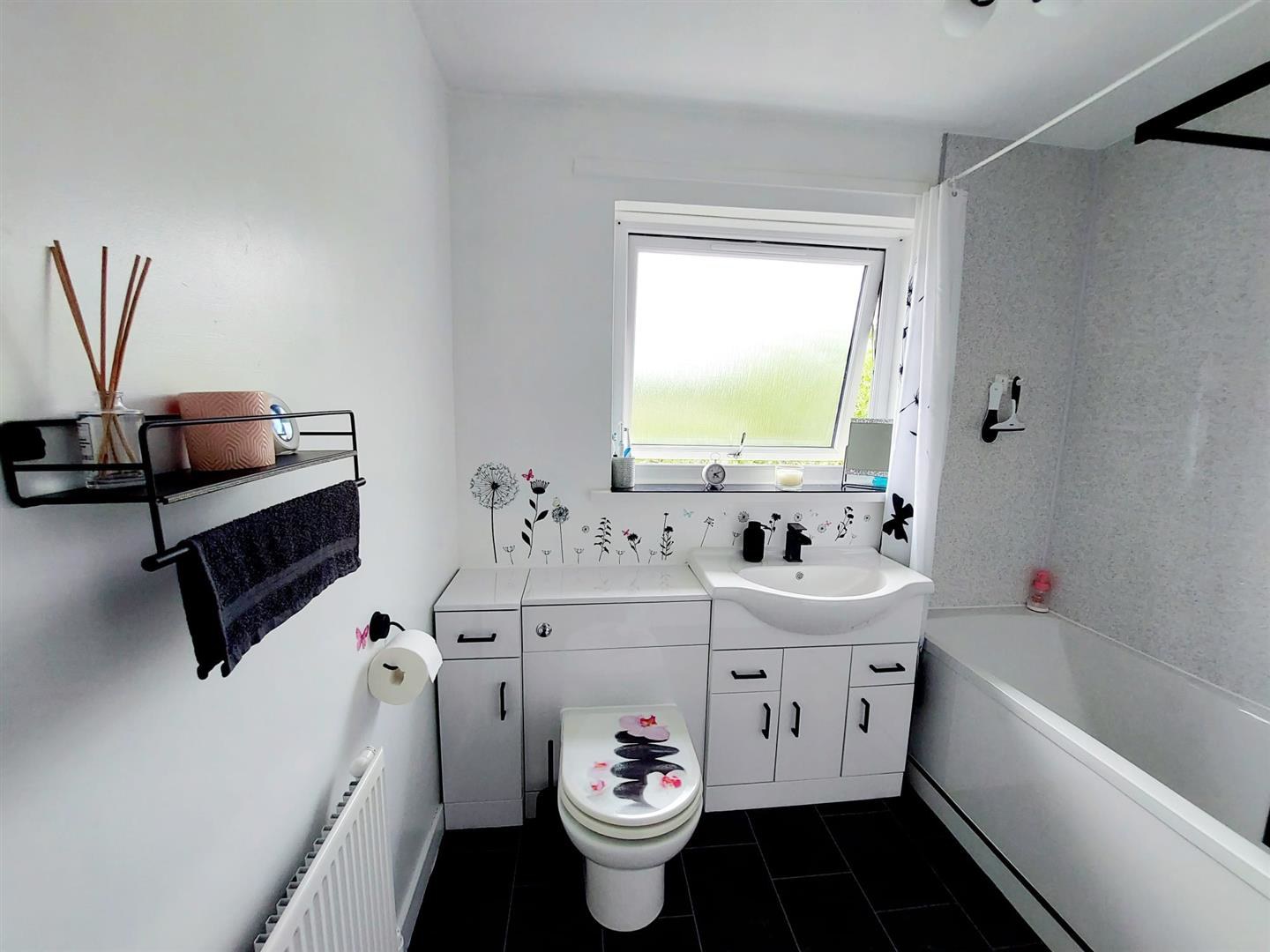 Bryniago, Pontarddulais, Swansea, photo 12