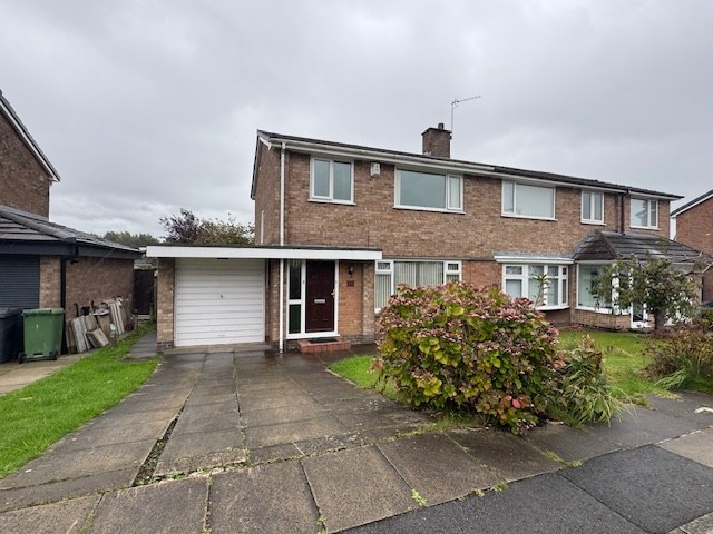 Sunningdale Close