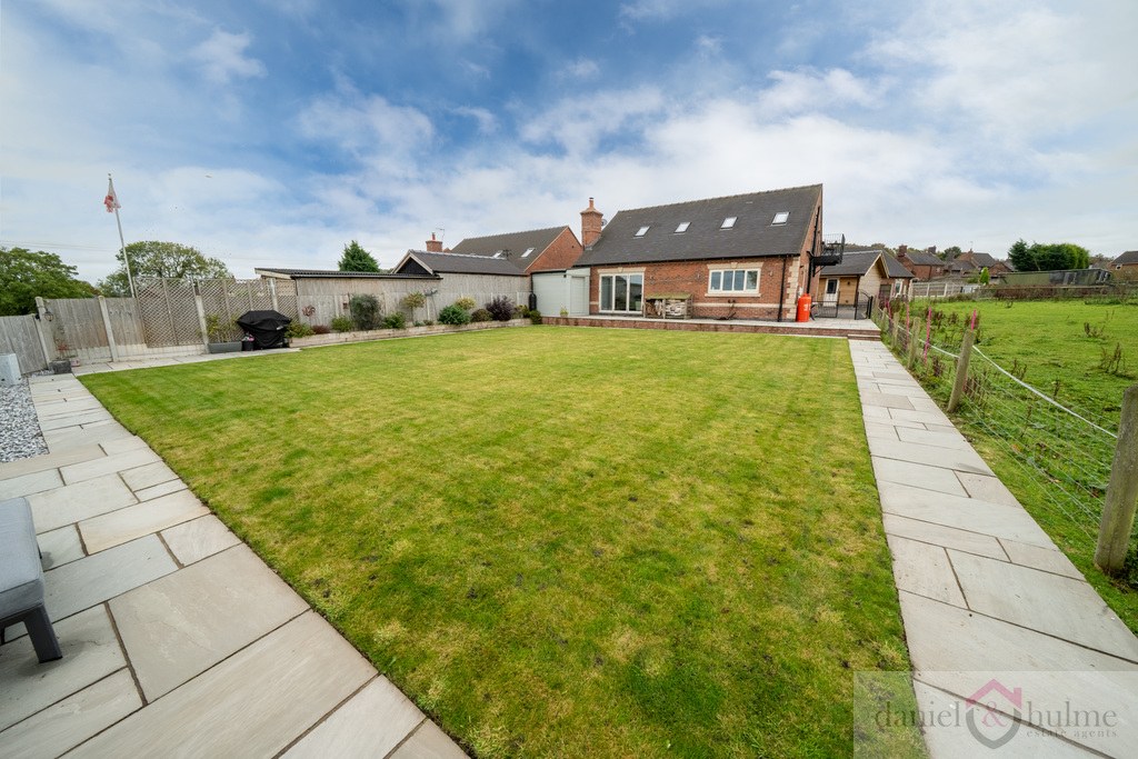 Nature's View. Moss Close, Dilhorne, Staffordshire, ST10 2QA, photo 8