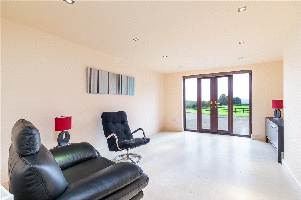 Hollins Bank Lane, Steeton, West Yorkshire, BD20, photo 19
