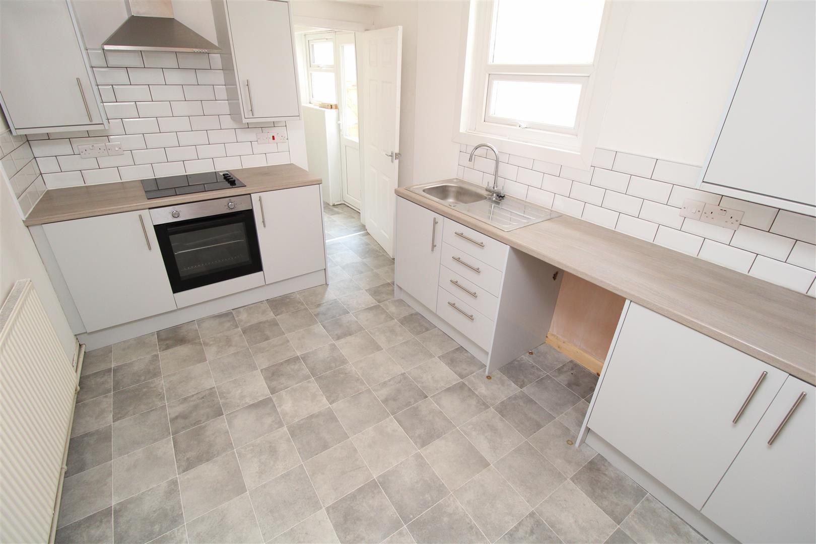 Flat For Rent Gladstone Street