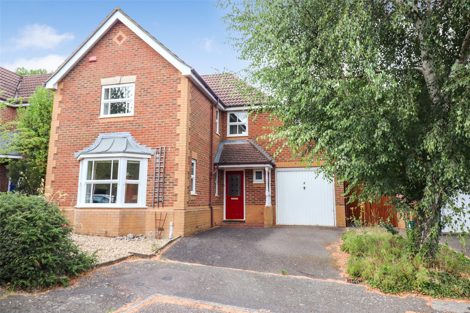Decouttere Close, Church Crookham, Fleet, Hampshire, GU52