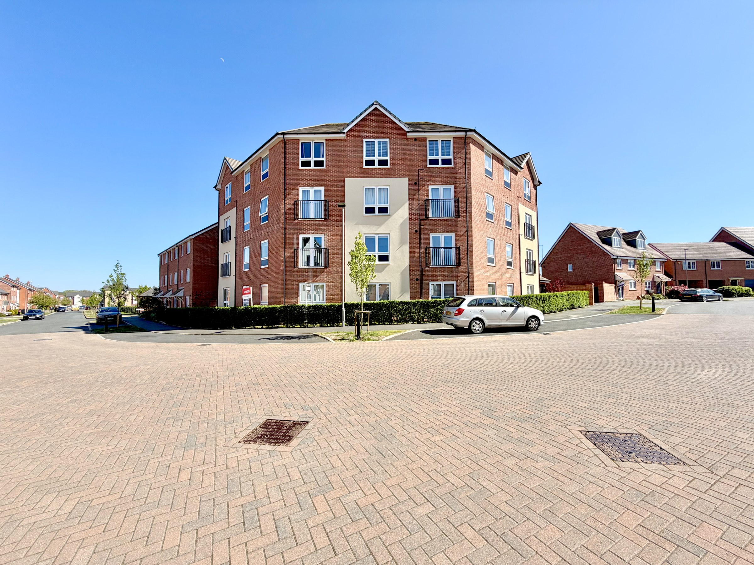 Galapagos Grove, Bletchley, MK3