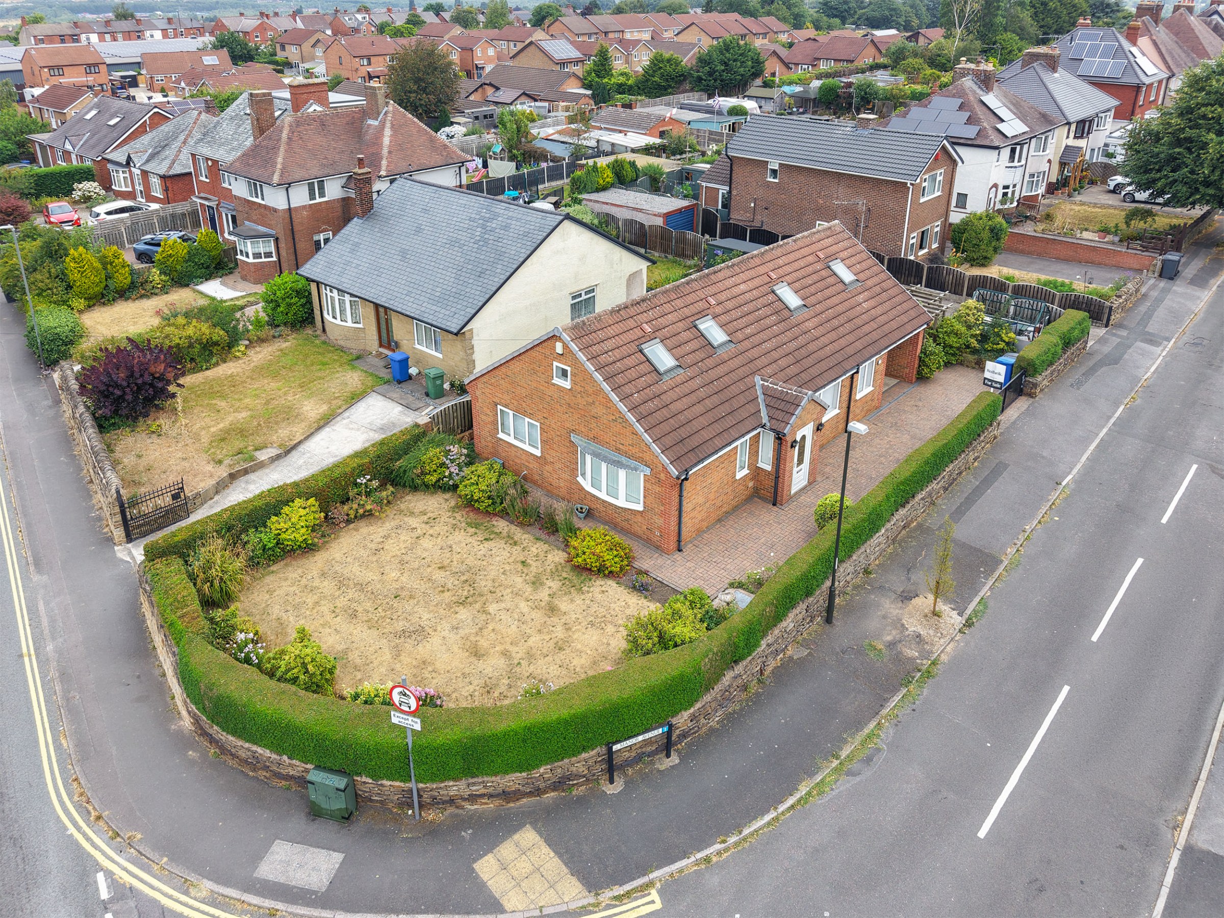 Manor Avenue, Brimington, S43, photo 24