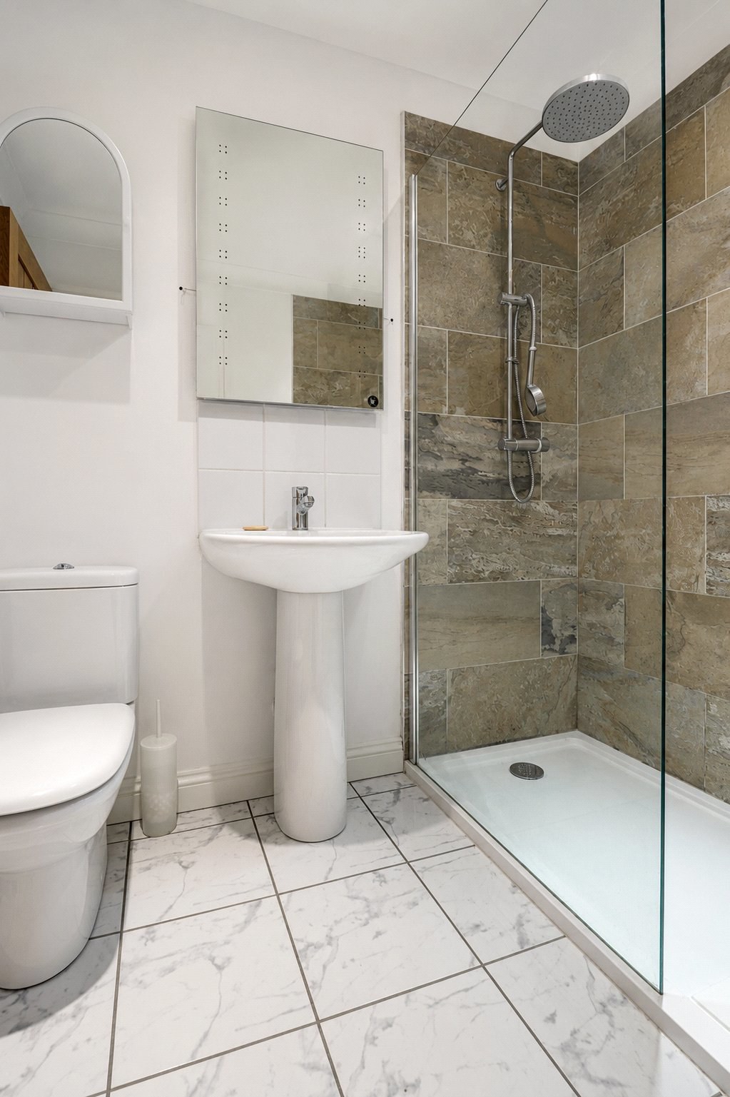 Chapel, Launceston, Cornwall, PL15, photo 16