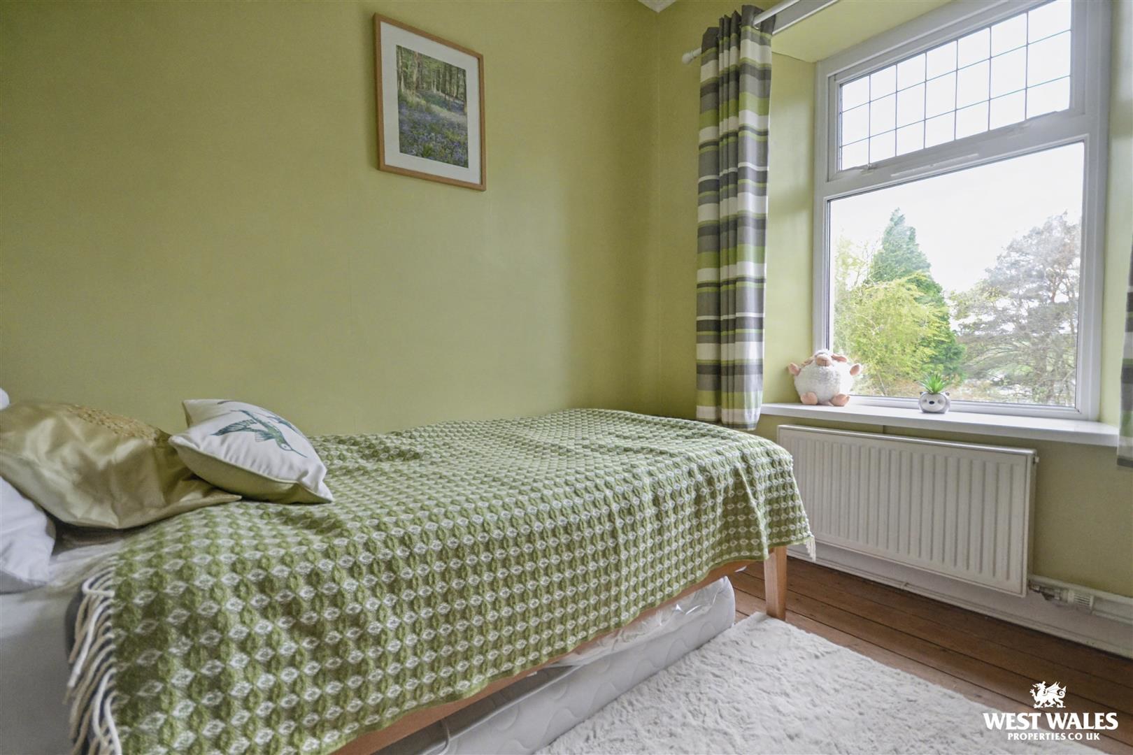 Dol Llan Road, Llandysul, photo 32