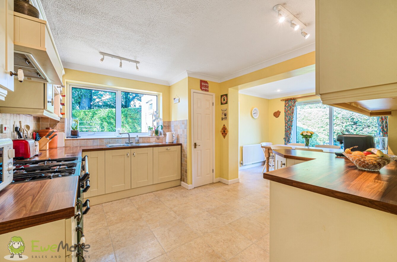 Hollybush Lane, West Heath, Baughurst, Tadley, RG26, photo 5