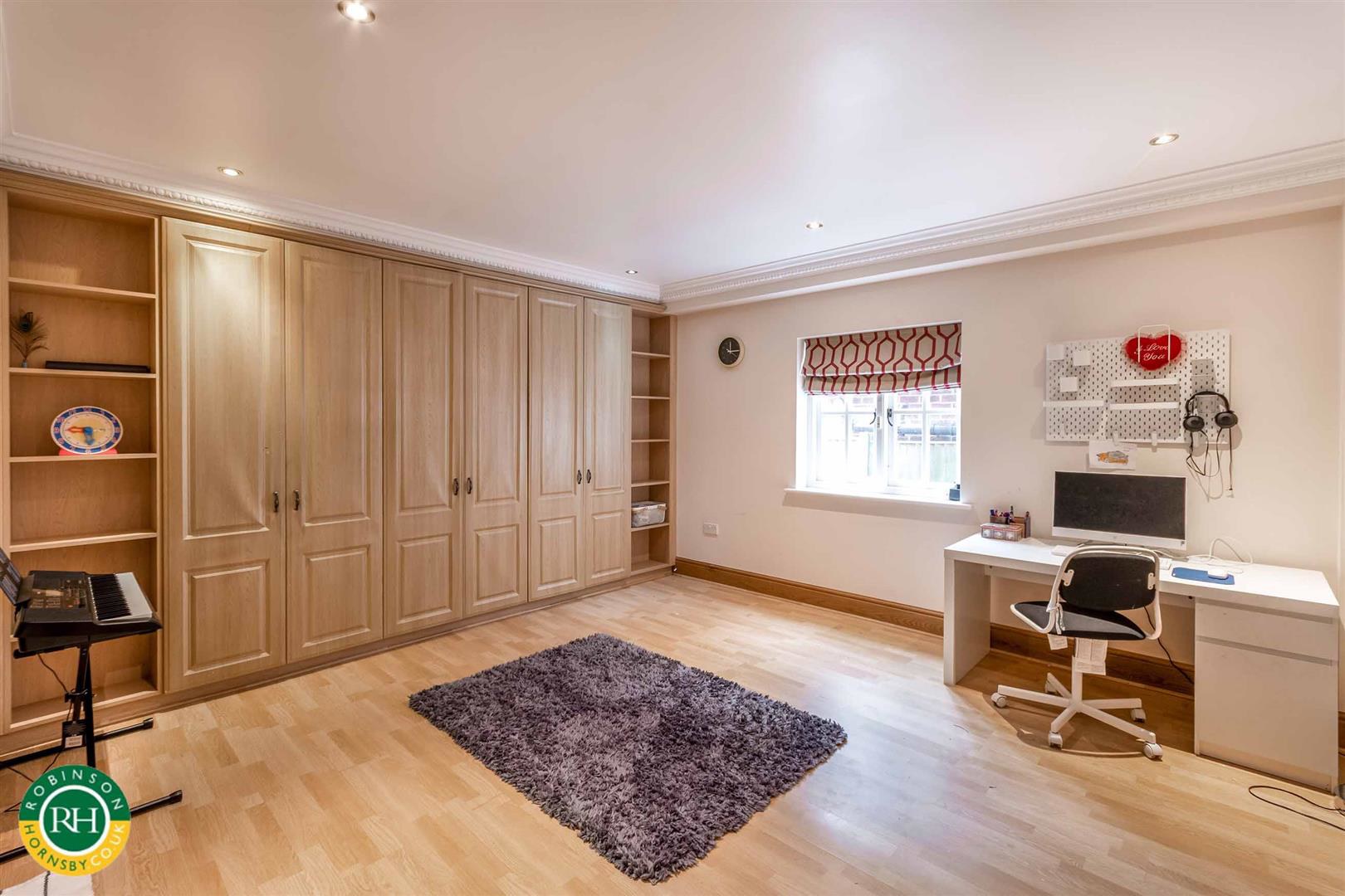 St Wilfrids Road, Bessacarr, photo 10