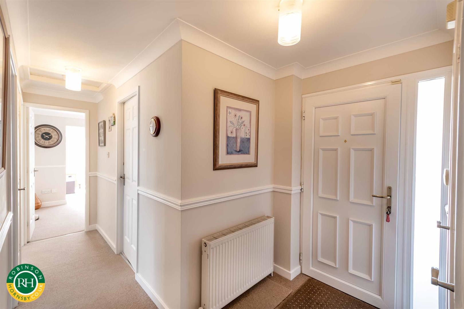Gleneagles Drive, Bessacarr Doncaster, photo 8