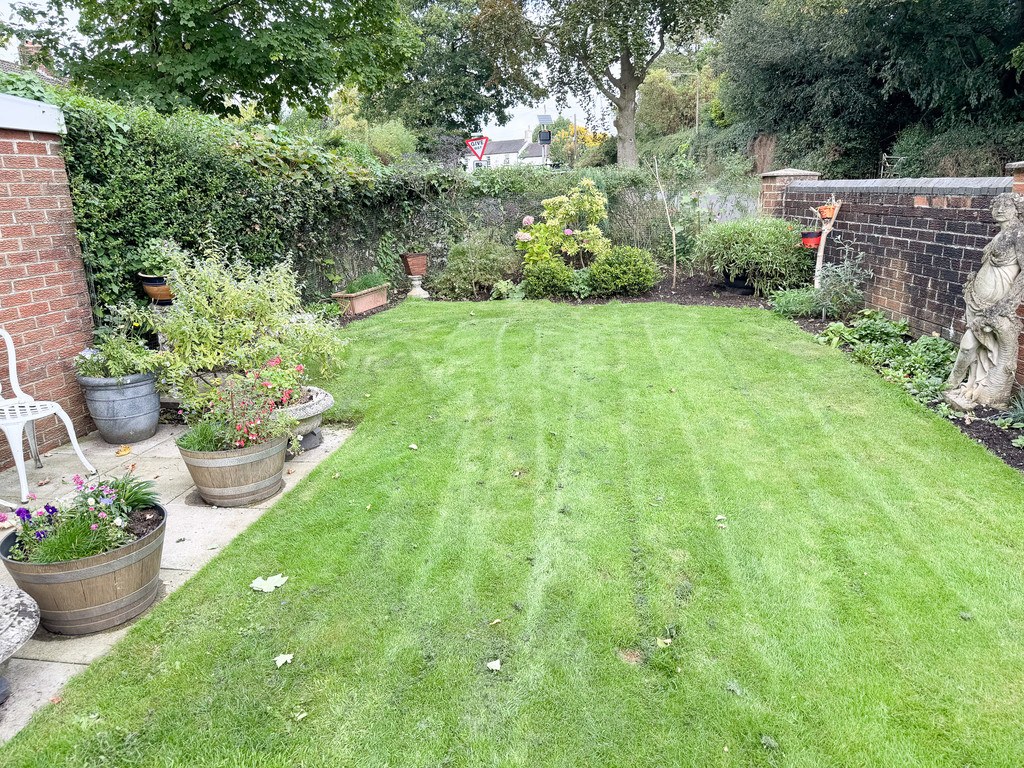 Sandon Road, Hilderstone, photo 30
