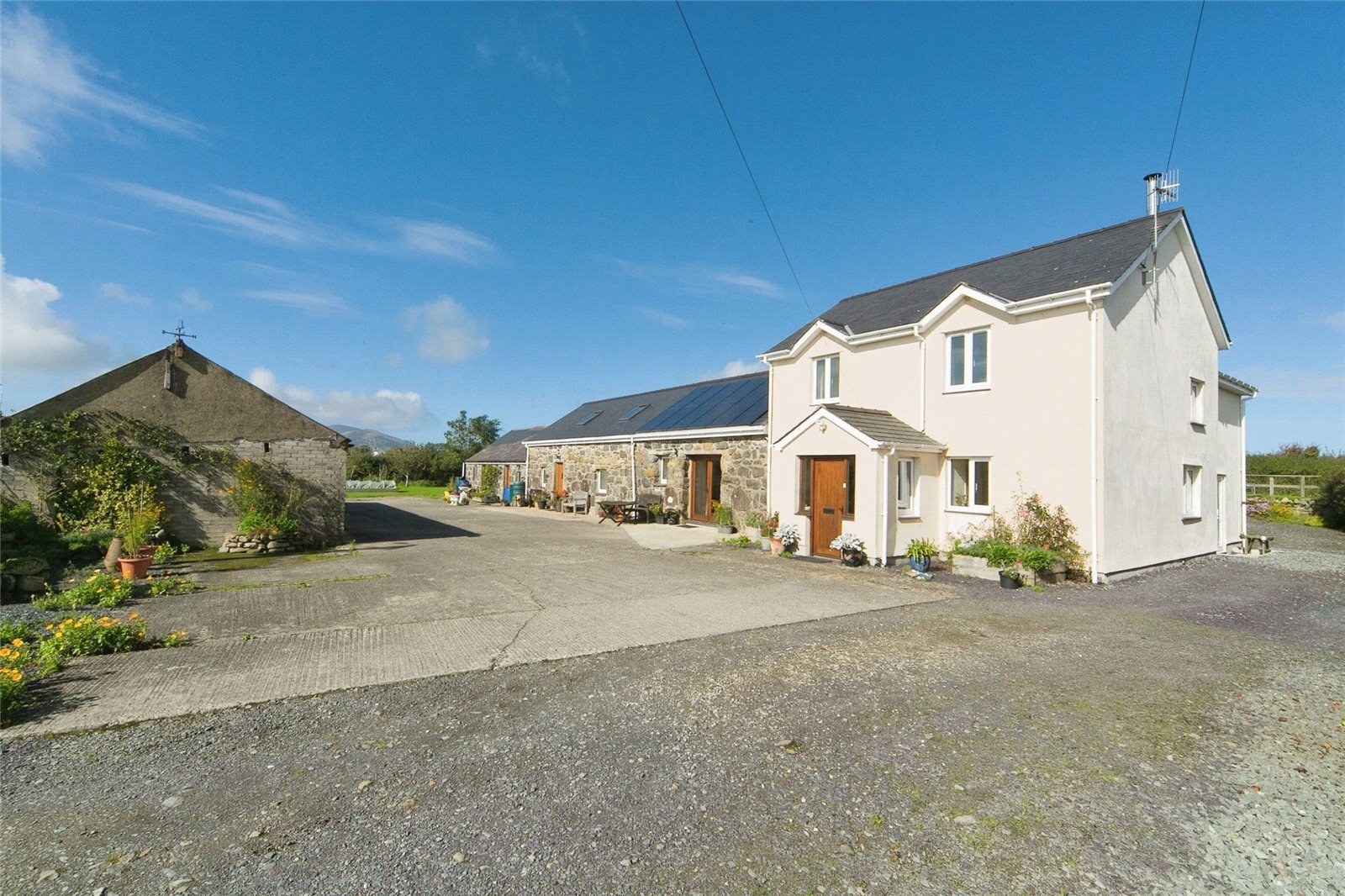 Llangybi