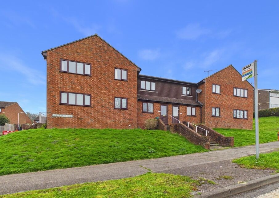 Meadowbrook Court