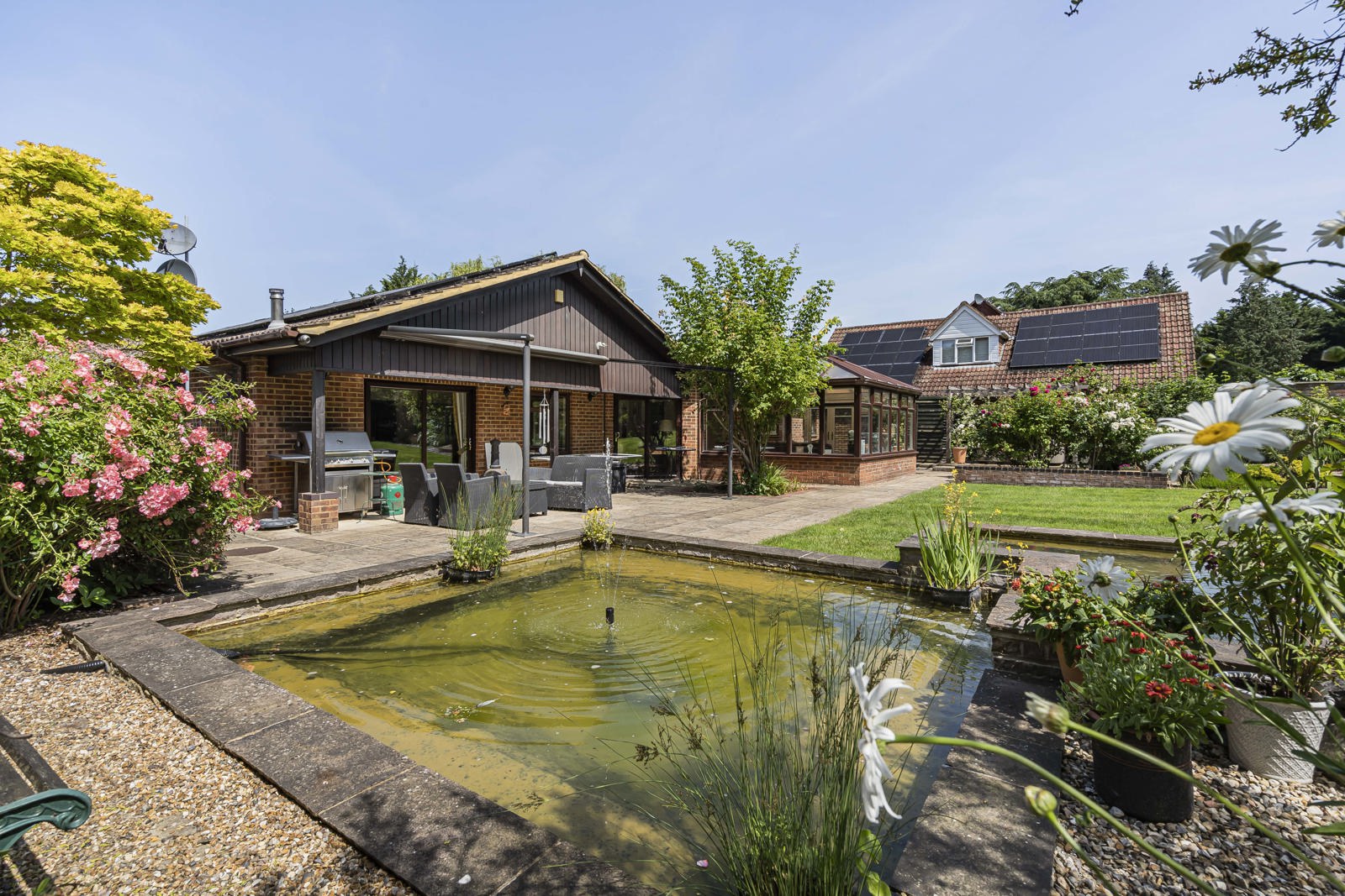 Perry Hill, Worplesdon, Guildford, Surrey, GU3, photo 52
