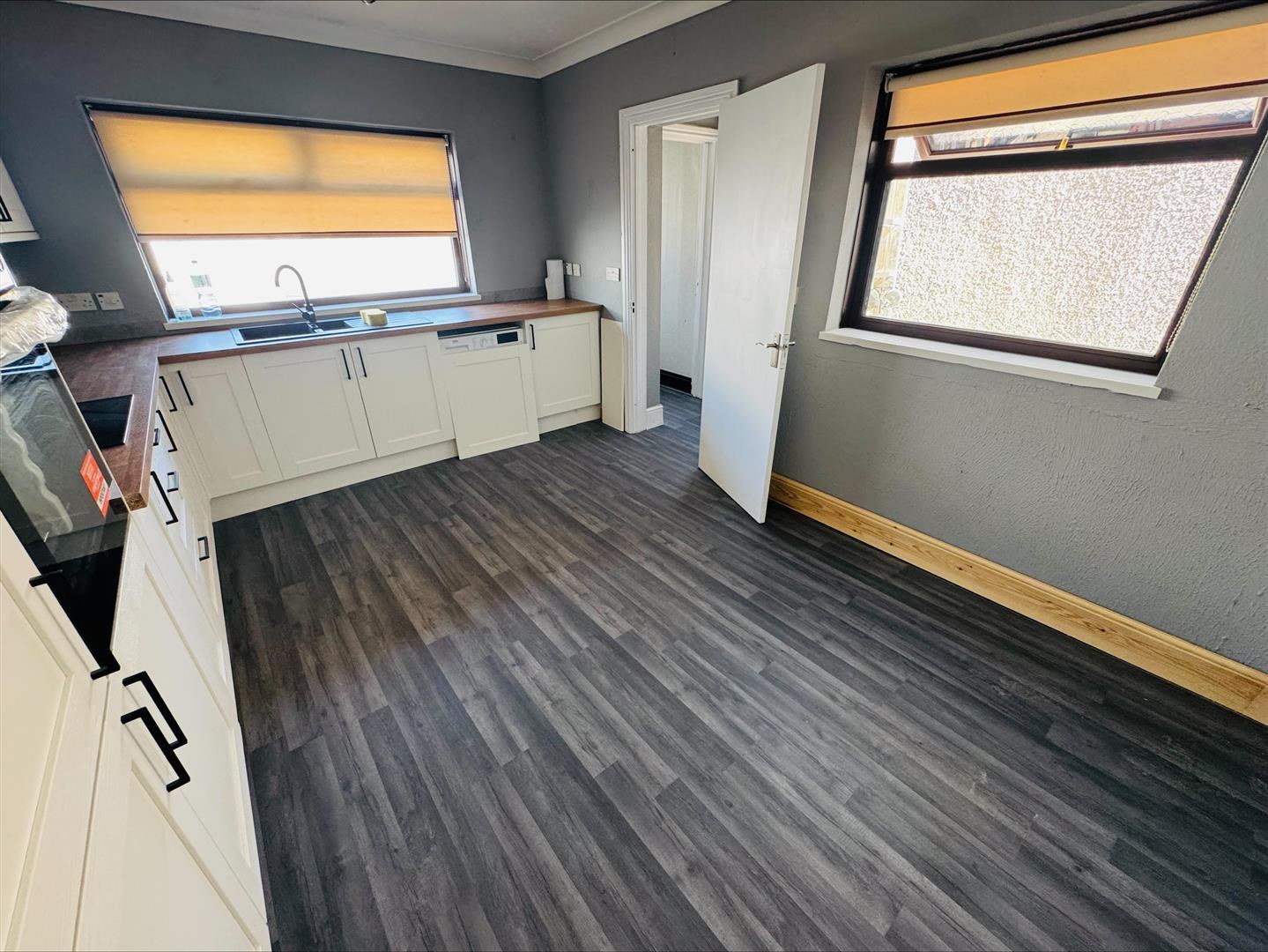 Coldstream Street, Llanelli, photo 16