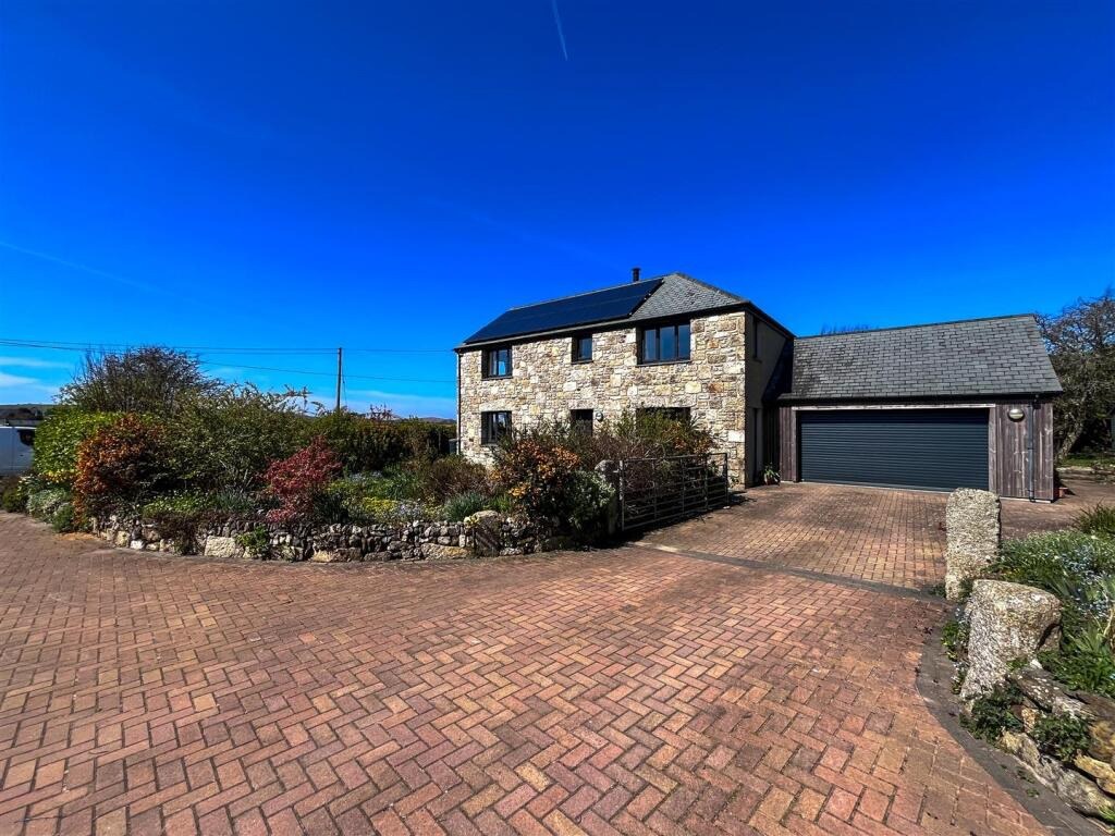 Large detached family home, Hayle Road, Nancegollan, photo 2