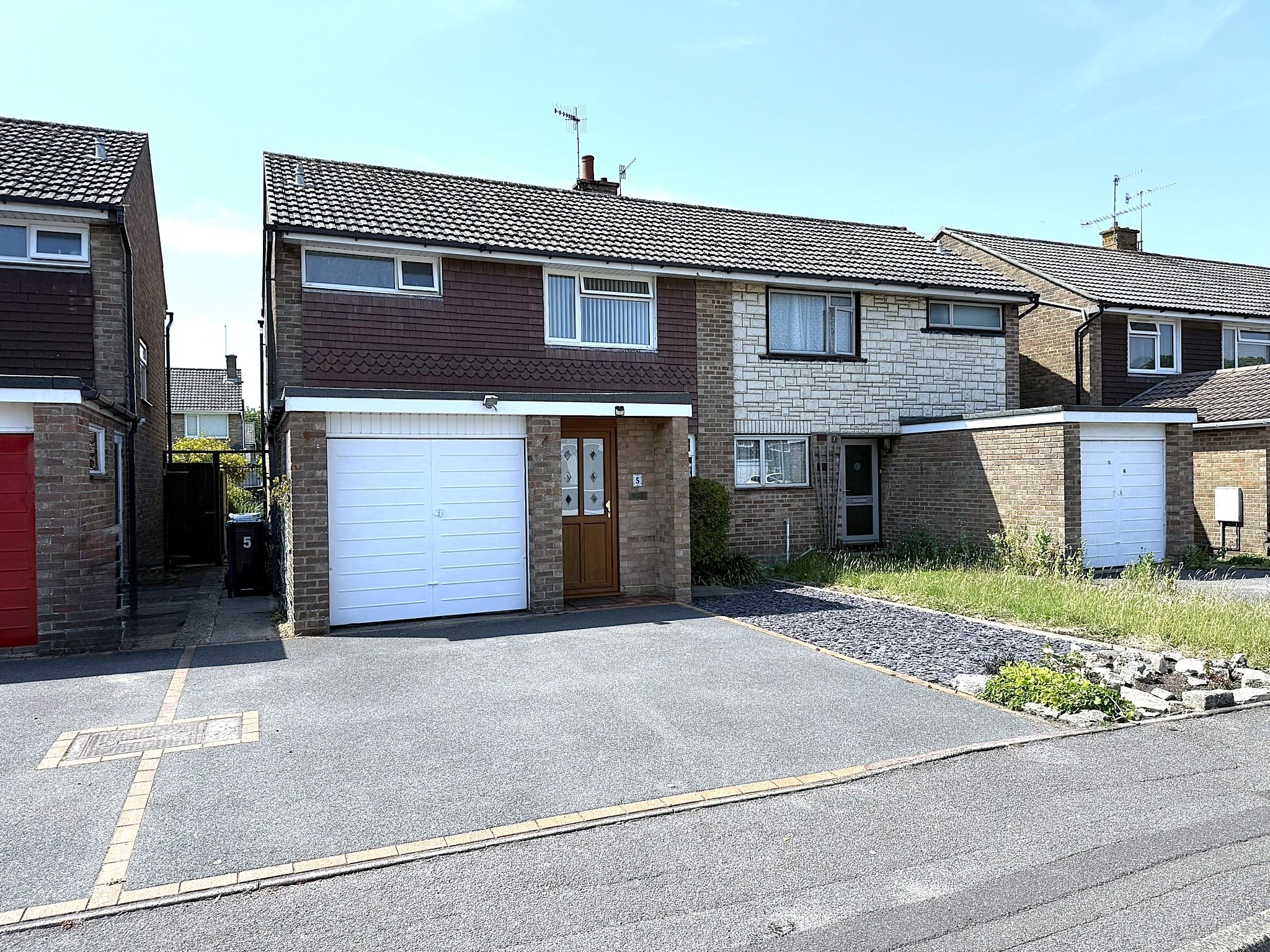 Bailey Crescent