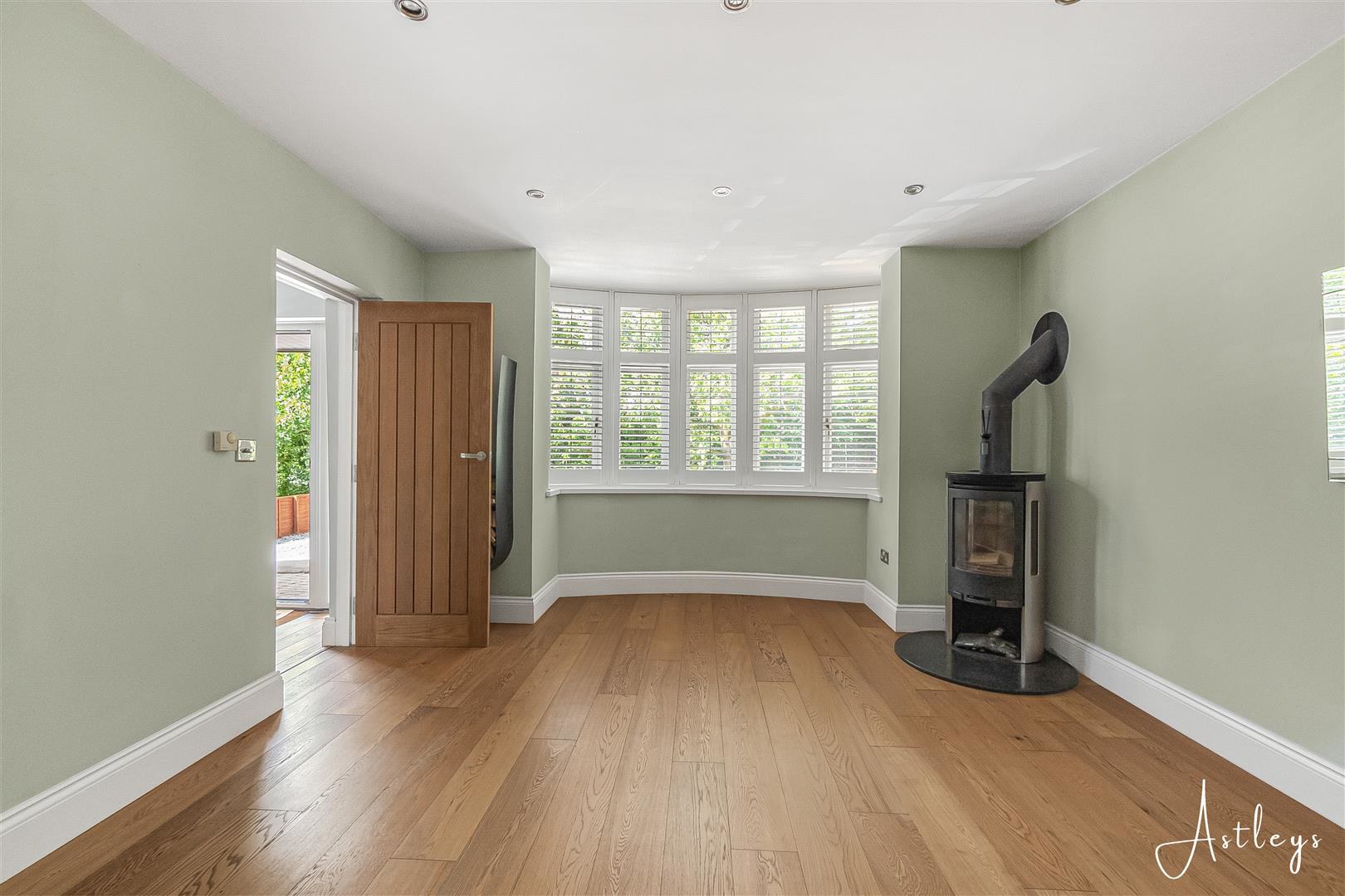 Portway, Bishopston, Swansea, photo 2