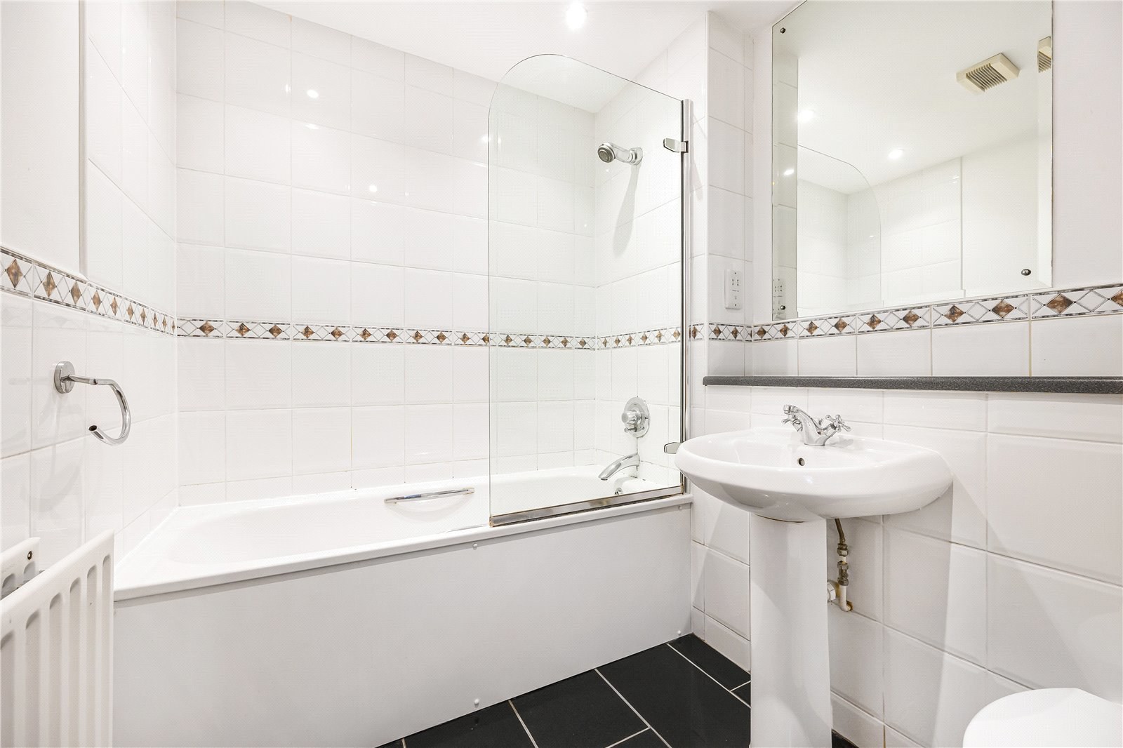 Century Court, Montpellier Grove, Cheltenham, Gloucestershire, GL50, photo 8