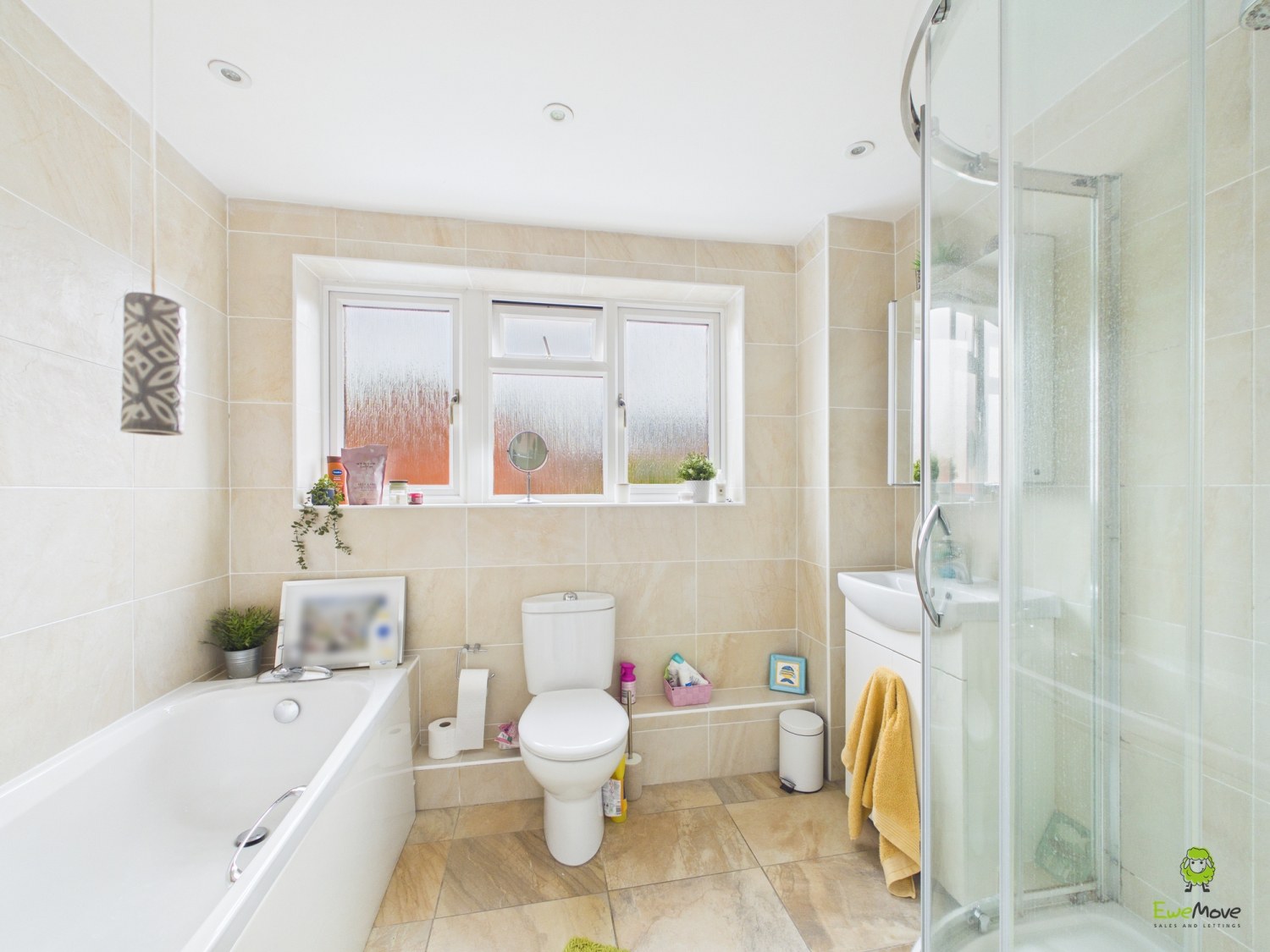 Elmbourne Drive, Belvedere, Kent, DA17, photo 13