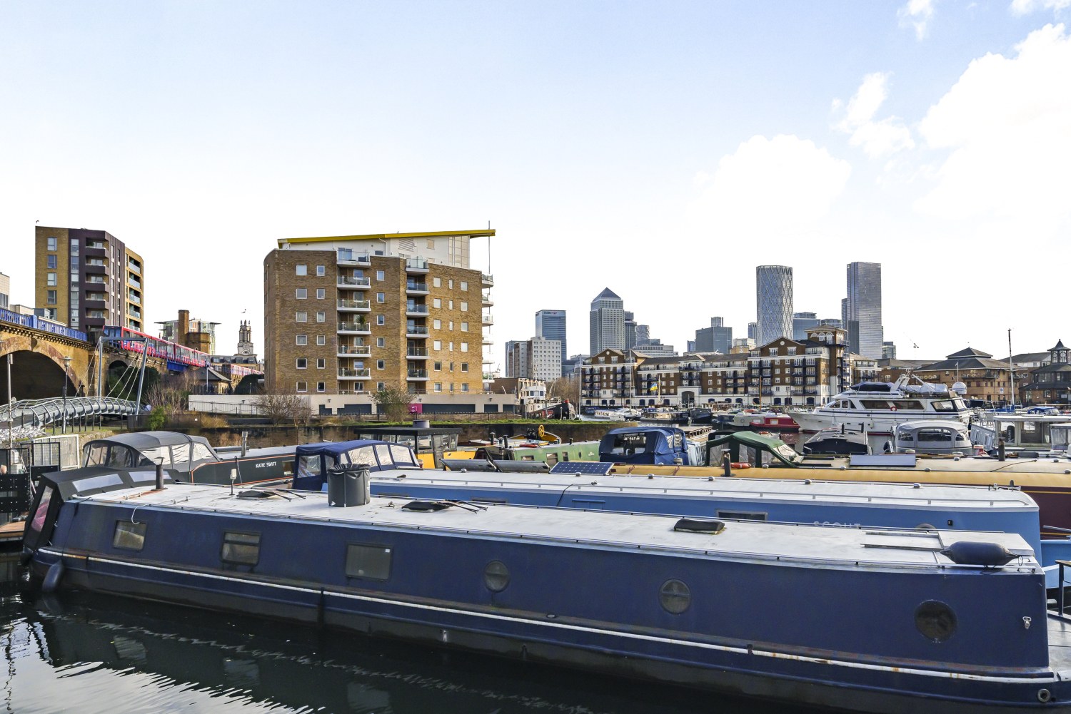 Basin Approach, London, E14, photo 18