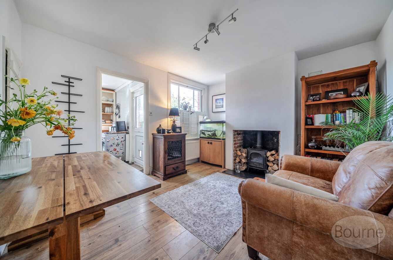 Main Road, Bucks Horn Oak, Farnham, Hampshire, GU10, photo 5