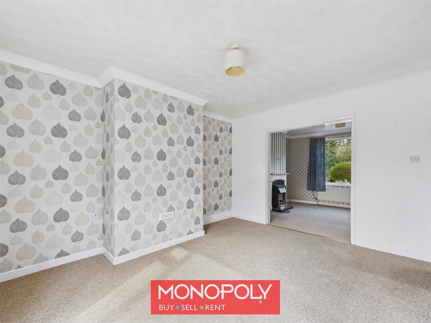 Ruthin, LL15, photo 5