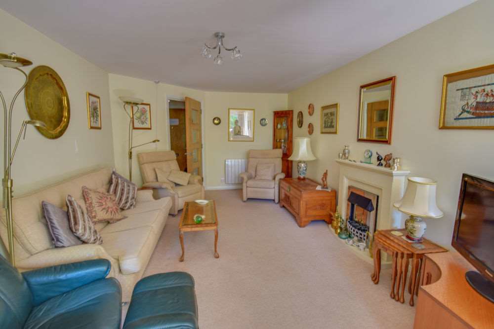 Dutton Court, Cheadle Hulme SK8 5BF, photo 3