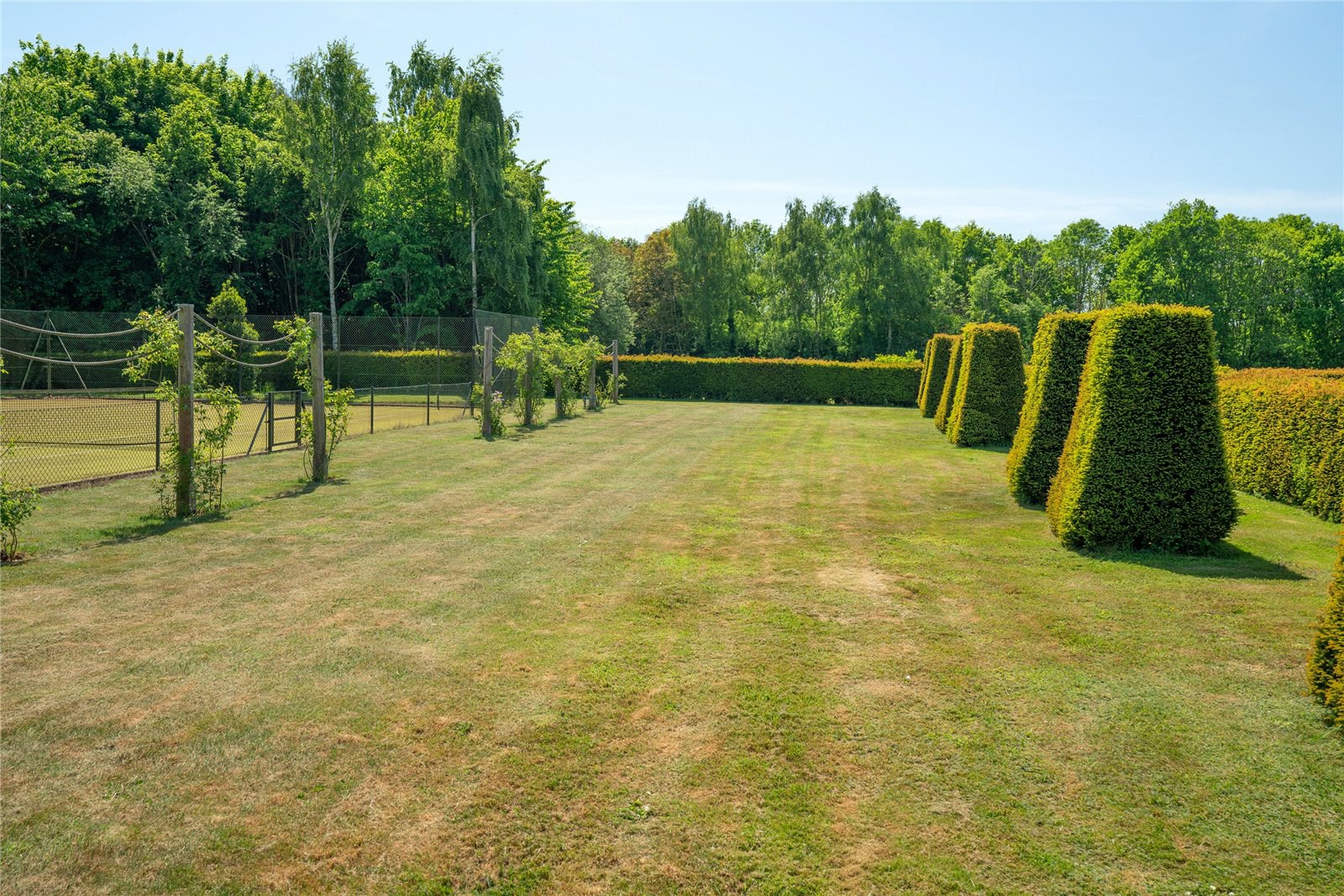 Ardleigh, Colchester, Essex, CO7, photo 2