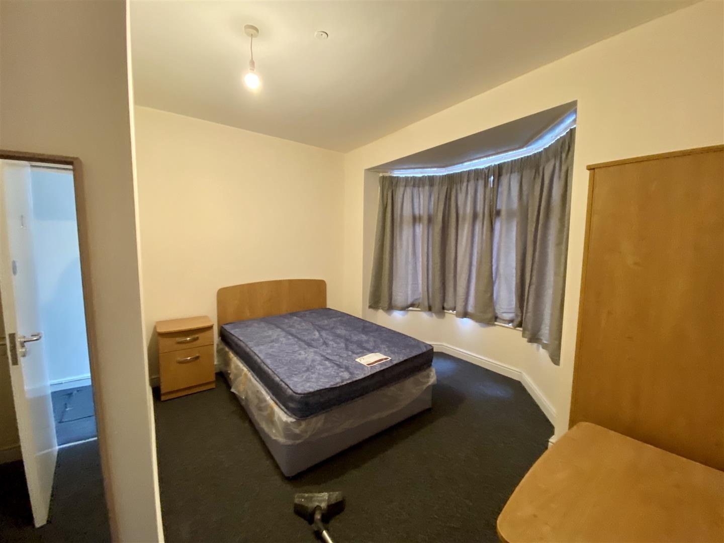 Room For Rent Aynho Place
