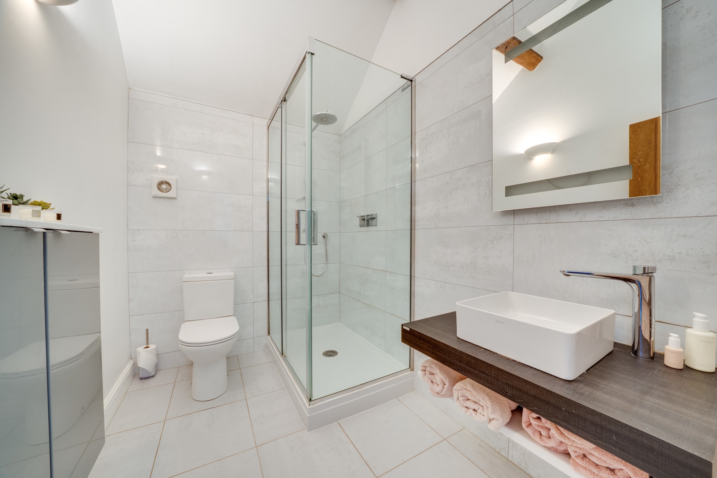 Sutton, Sutton Court, WR15, photo 17