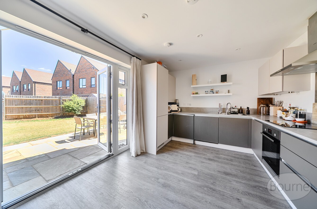 Hornbeam Way, Godalming, Surrey, GU7, photo 3
