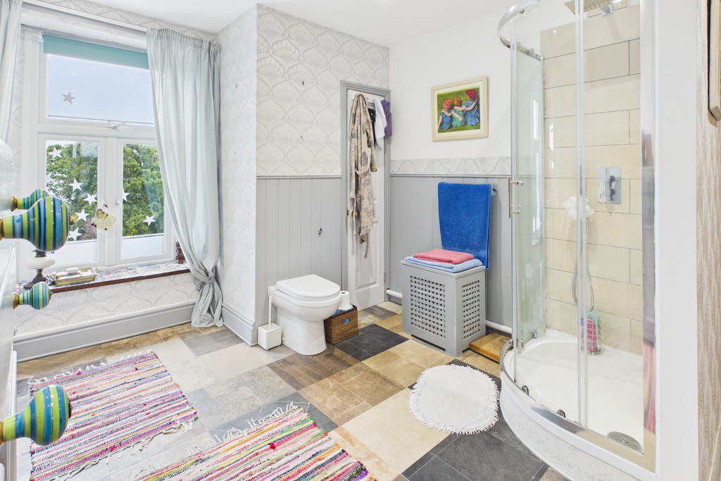 Flat 2, Devonshire Place, Kents Bank Road, Grange-over-Sands, Cumbria, LA11 7HF., photo 7