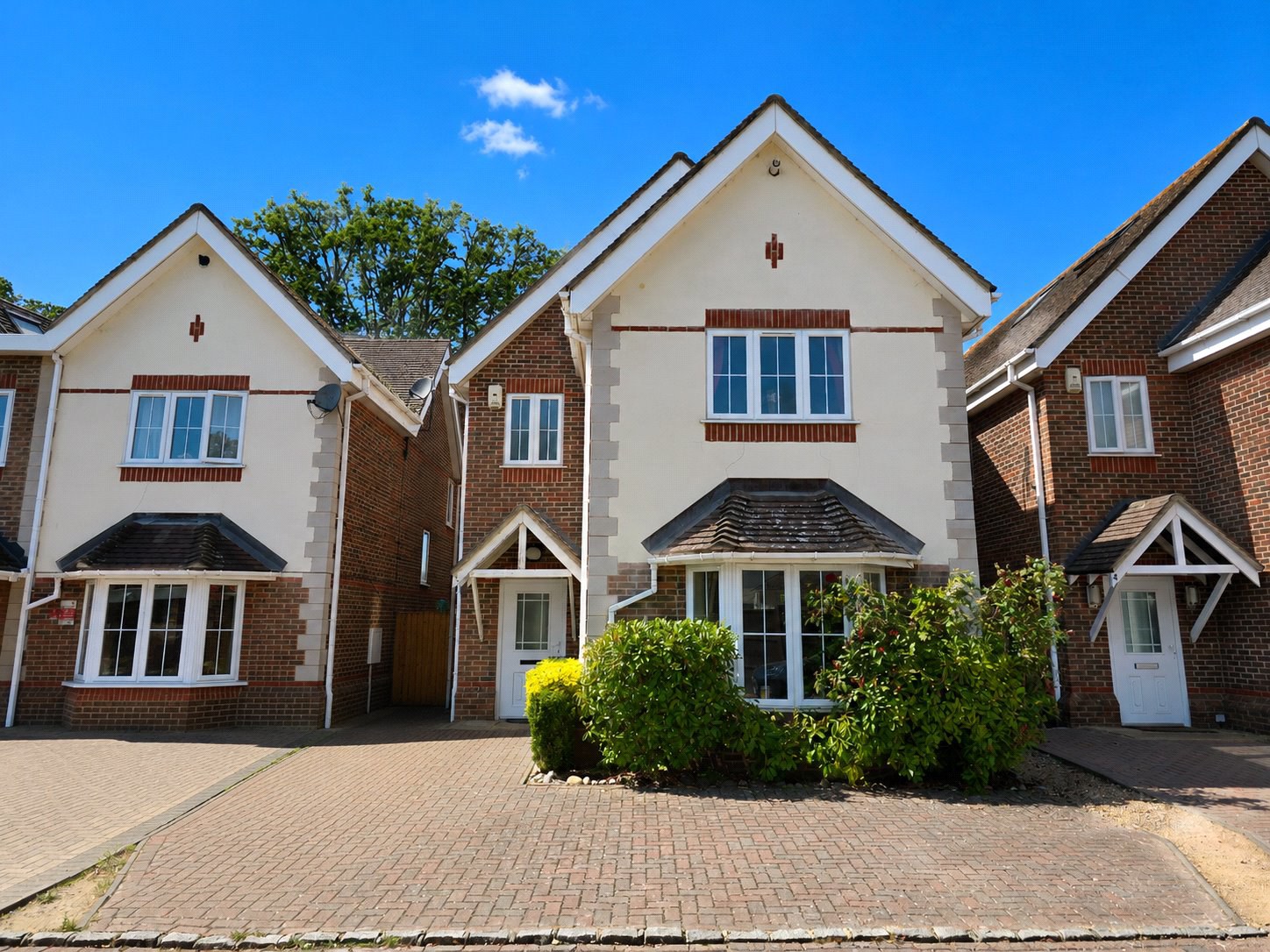 Oakview Gardens, Langley, Greater London, SL3