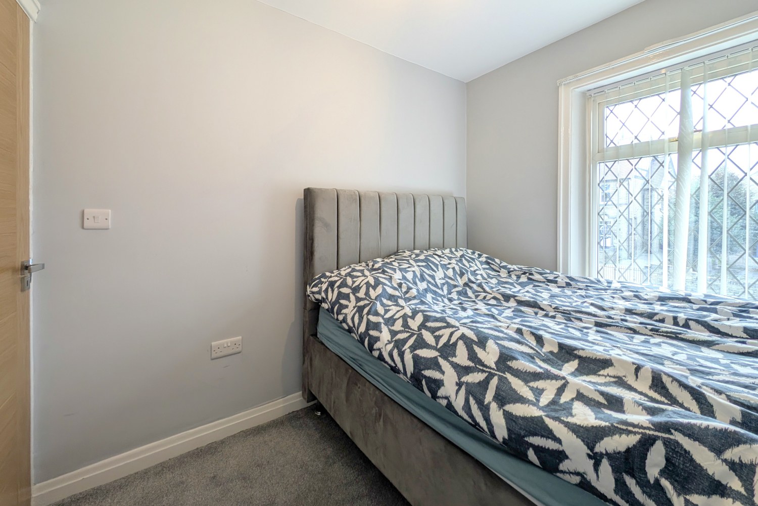 HALIFAX ROAD, BRIGHOUSE, WEST YORKSHIRE, HD6, photo 17