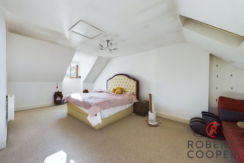 Blagrove Crescent, Pembroke Park, Ruislip, Middlesex, HA4, photo 4