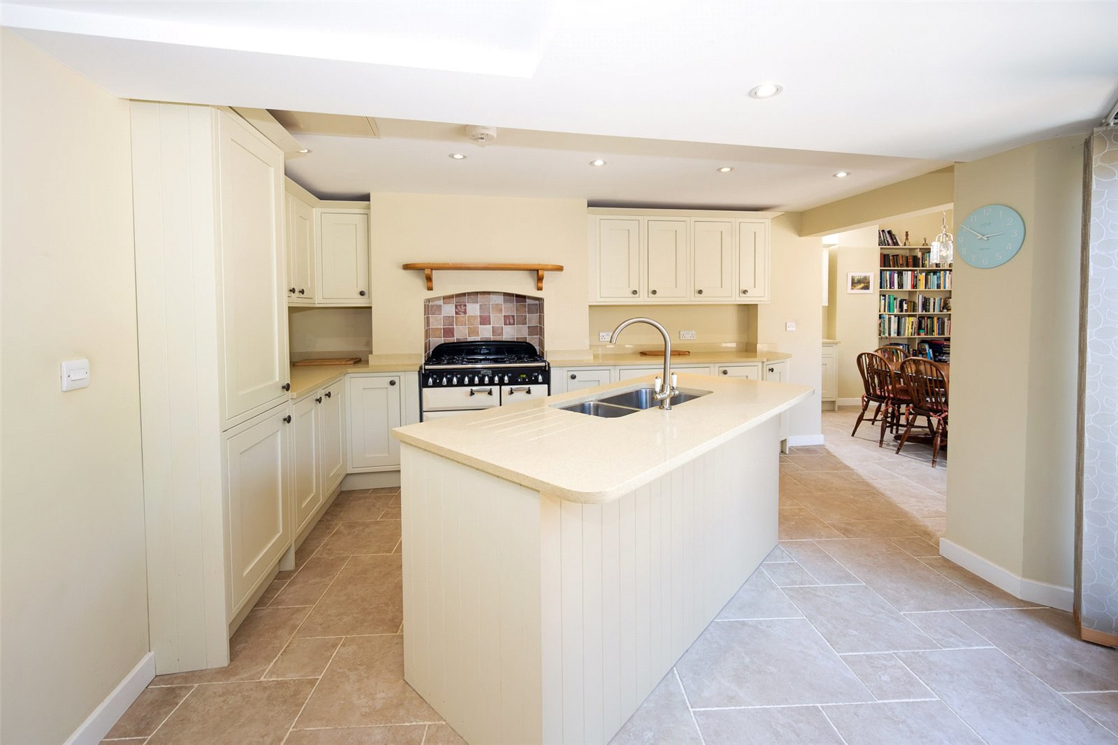 Church Road, Pimperne, Blandford Forum, Dorset, DT11, photo 4