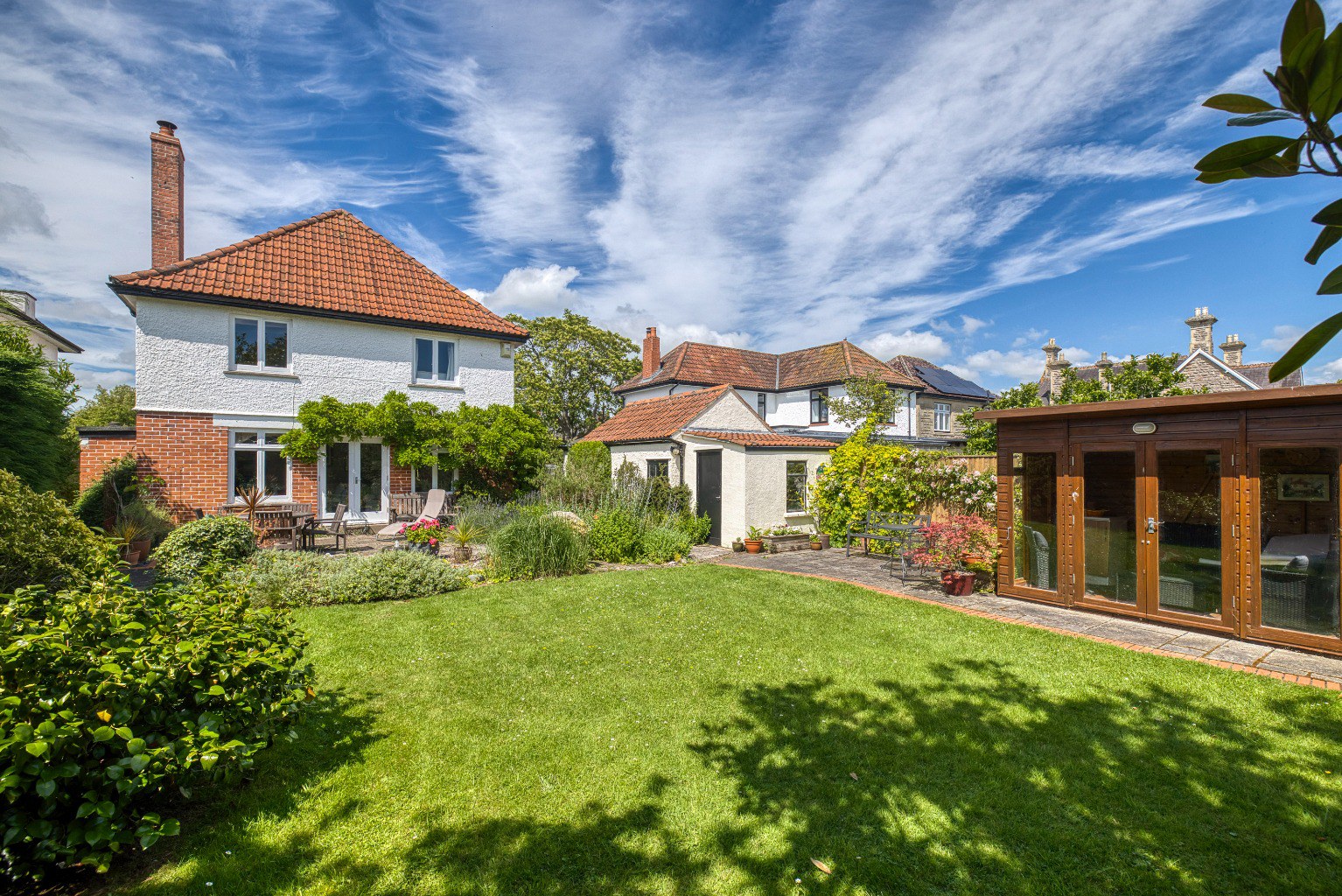 Detached 4 bedroom family home in Wells with fabulous garden