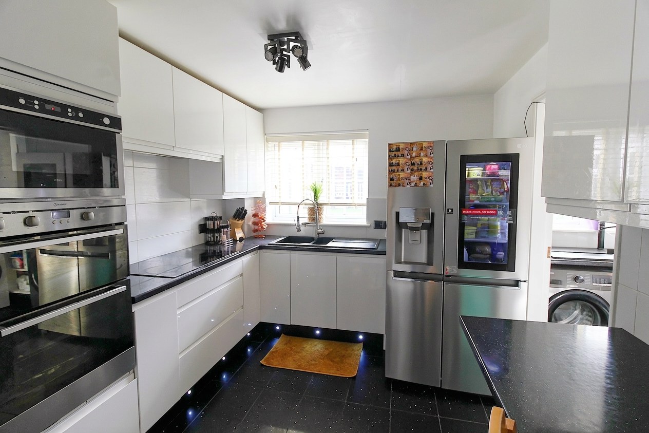 Reynolds Chase, Wigston, LE18, photo 8