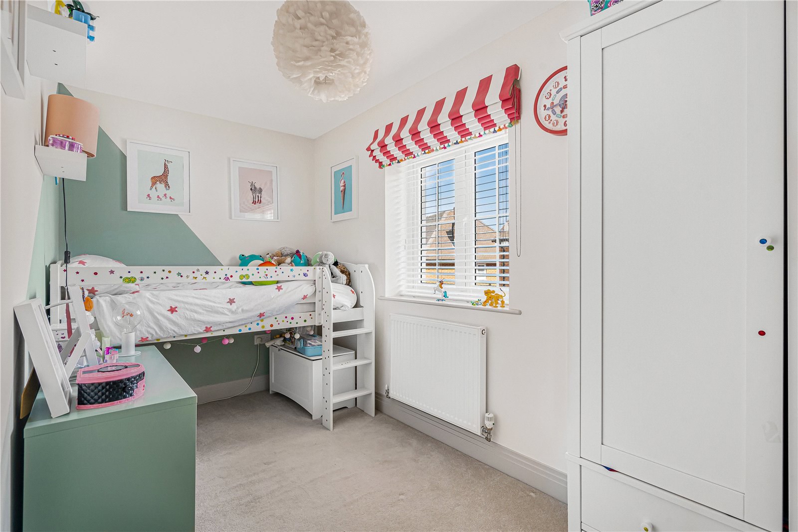Wanborough Way, Ash Green, Surrey, GU12, photo 17
